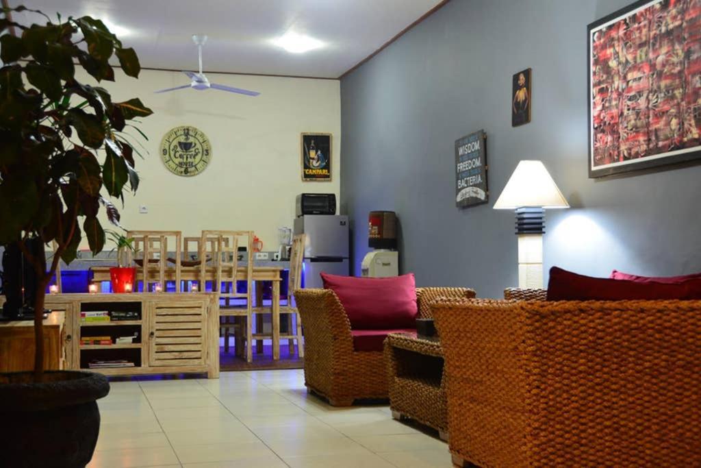 Villa Eden Seminyak Exteriör bild
