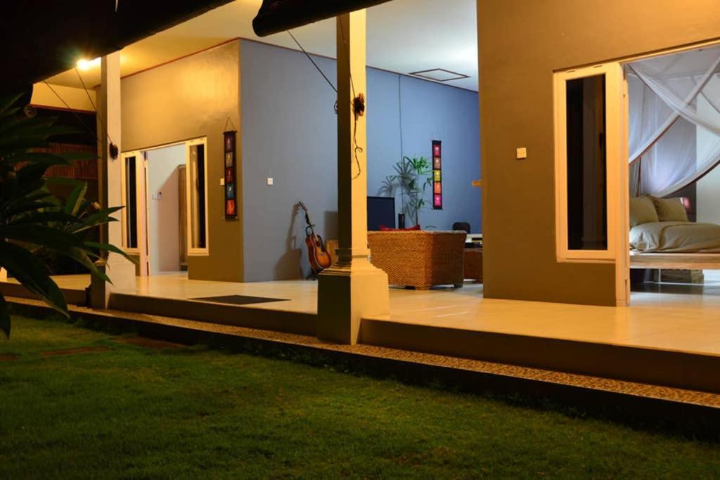 Villa Eden Seminyak Exteriör bild